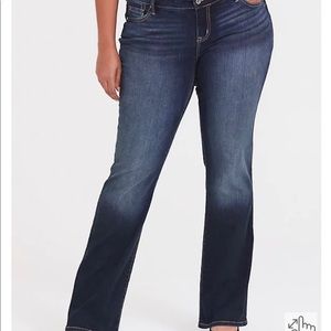 Torrid - relaxed boot cut jeans - never been worn color bayou
